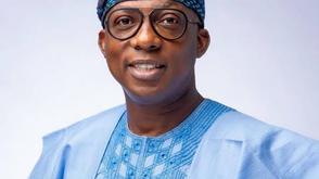 Lagos floods: Wahab cautions Lagosians against dumping refuse in drains, on roadsides