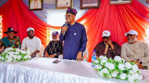 Oyetola urges Osun voters to back Oyebamiji, promises better development