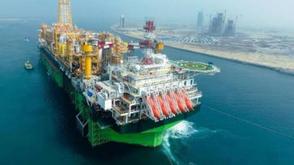 Oil tops $100 as supply fears deepen, Nigeria eyes revenue boost