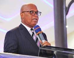Governor Eno doles out N120m, unveils empowerment scheme