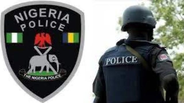 Police launch manhunt for men caught mid-sex in hotel