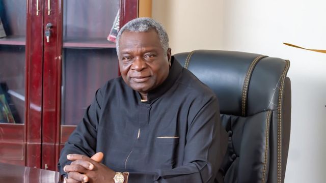 Defecting to APC will end Adeleke’s career, says ex-Gov Oyinlola