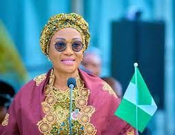 Mrs Tinubu donates N1bn to victims of violence in Benue