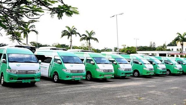 FG unveils CNG buses to support finance ministry staff, promote cleaner energy