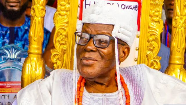 Olubadan’s Demise: Gov Adeleke commiserates with Makinde, Ibadan