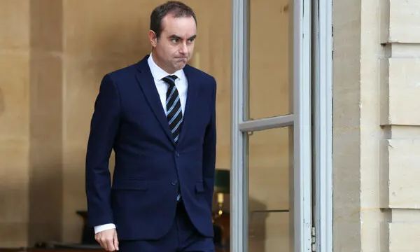French Prime Minister Lecornu resigns