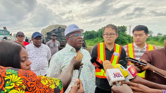 Umahi slams CCECC, orders 14-day termination notice over failed Enugu–Port Harcourt Highway project