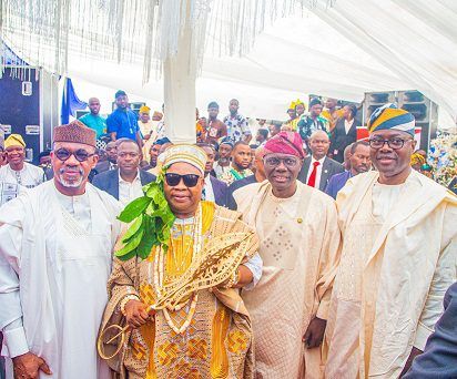 At Chieftaincy installation, Adeleke vows to transform Osun rural areas into cities