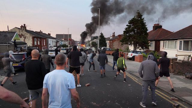 Nigeria issues travel advisory for citizens planning to visit the UK due to unruly anti-immigration riots