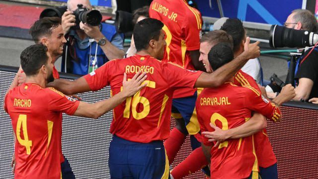 Euro 2024: Spain knock out hard-fighting host Germany 2-1