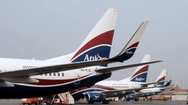Ministry of aviation suspends arik air operations indefinitely over debts
