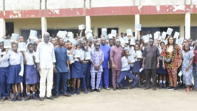 TotalEnergies E&P donates 251 solar reading lamps to students