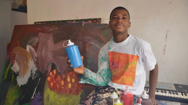 Sanwo-Olu celebrates 15-year-old autistic artist for Guinness World Record canvas