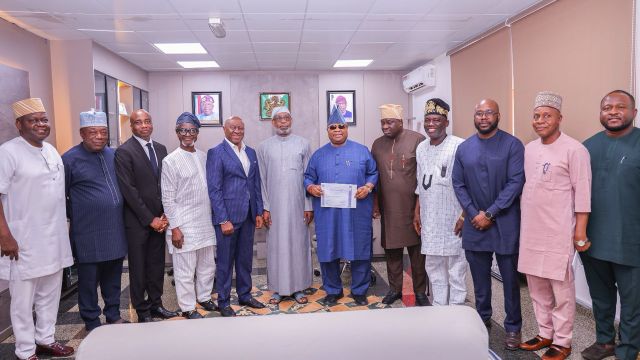 FG brokers peace as Osun secures shareholding in Segilola