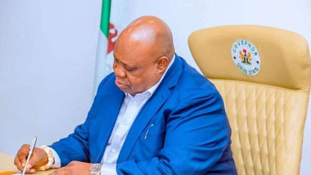 Adeleke condoles with Esa-Oke indigenes over passage of Owamiran