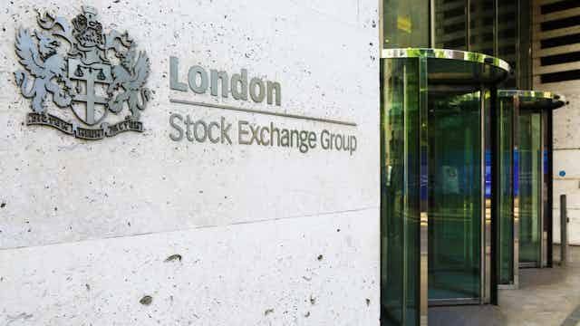 London stock exchange services disrupted as markets drop on it outage