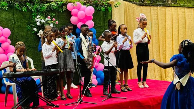 Parents in Kaduna, Kano, Katsina seek ban on graduation ceremonies in basic schools