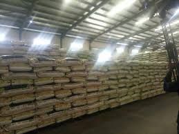 Akwa ibom receives 24,000 bags of rice from federal government