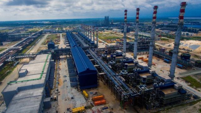 Dangote refinery begins nationwide fuel distribution in August