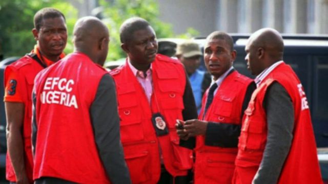 EFCC arrests 40 suspected internet fraudsters in Niger