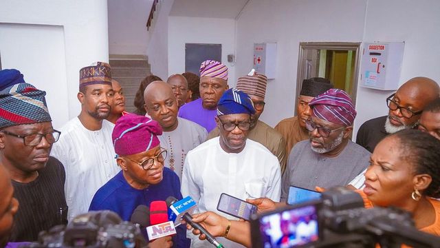 Oyetola in Lagos, defies downpour, embarks on inspection tour