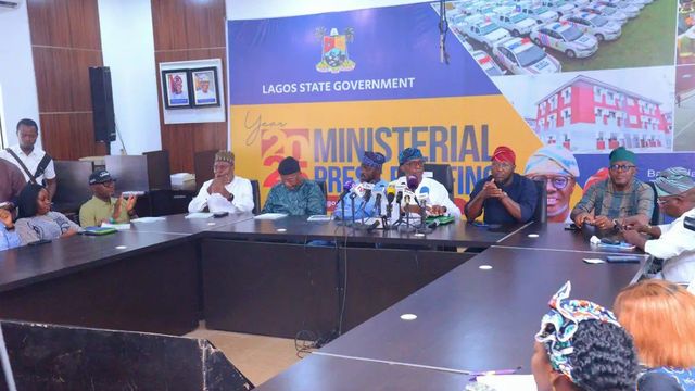 Lagos Govt removes 1,141 contraventions to restore drainage right of ways