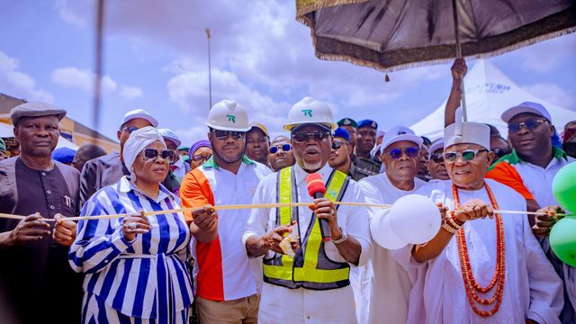 Gov Aiyedatiwa flags off dualisation of Akure-Idanre Road