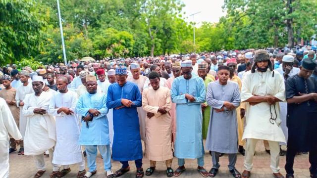 Funeral prayer in absentia held for late Dantata in Kano