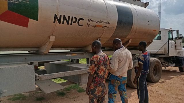 NSCDC arrests NNPC Ltd truck driver for diverting 10,000 litres fuel