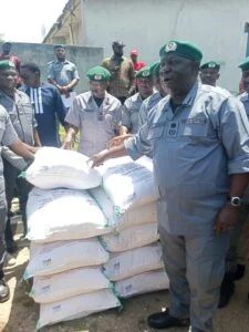 Customs intercepts 5 trucks of expired flour from Egypt
