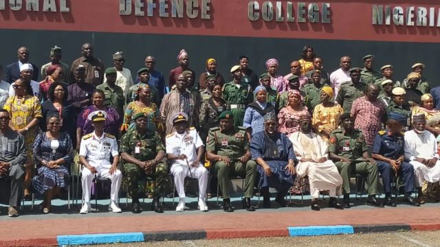 Defence minister unveils ‘Thank A Soldier’ App