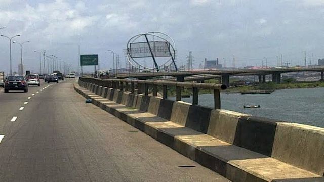 FG reopens Independence Bridge in Lagos