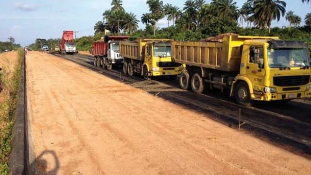 FG re-awards Ibadan–Ife–Ilesha expressway contract, promises 50-yr durable road