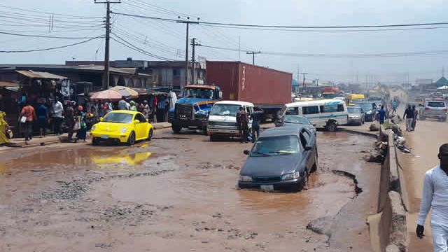 Lagos-Abeokuta Expressway repairs stall months after FEC approval