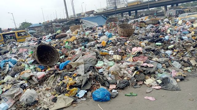 Dirty Lagos: A shared failure in waste management (1)