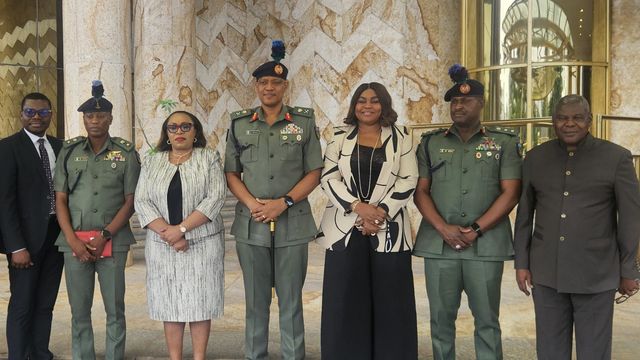 Army, Glo mulls partnership on capacity development