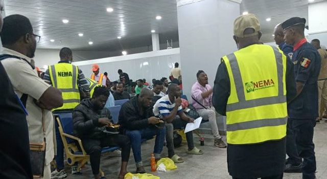 FG receives 103 Nigerians deported from Turkey
