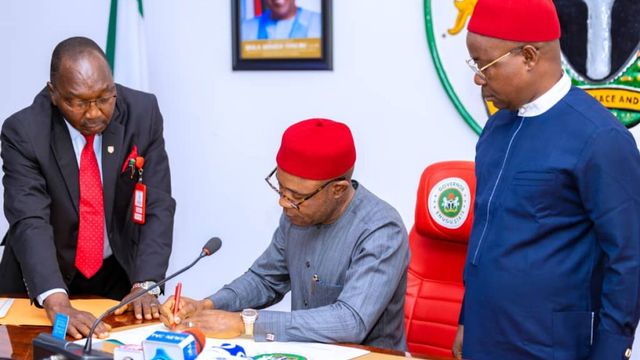 Mbah approves N1.9bn leave allowances for primary school teachers