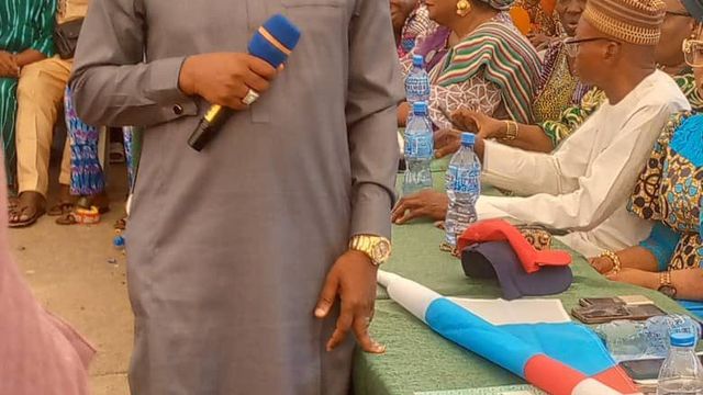 Hon. Abdulkareem Olugbenga Shittu makes historic defection to APC, set to revolutionise Ikorodu Politics