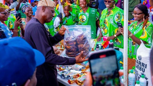 Lagos empowers 100,000 women, youths in agriculture