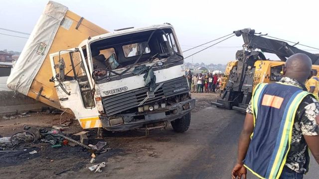Truck accident claims one life on Kara Bridge in Lagos