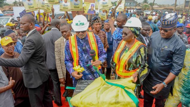 Dapo Abiodun flags off construction of 70km Abeokuta-Ota-Lagos Road