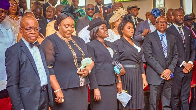 Gov Aiyedatiwa swears in six new high court judges