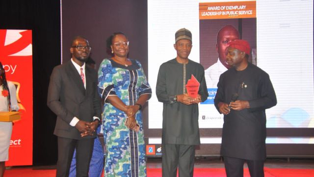 CAC RG/CEO bags NewsDirect Exemplary Leadership Award
