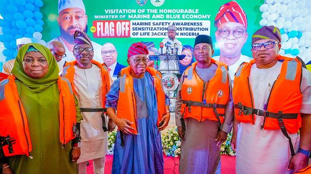 Waterways safety: Oyetola flags off distribution of 42,000 life jackets