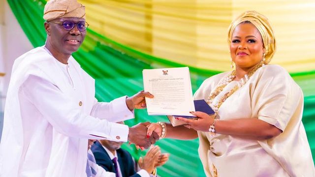 Sanwo-Olu swears in Olufunke Hassan as Chairman of Onigbongbo LCDA