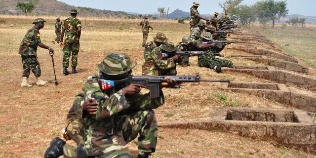 BREAKING: Gun battle erupts between Nigerians Soldiers and Bello Turji led bandits in Sabon Birni, Sokoto
