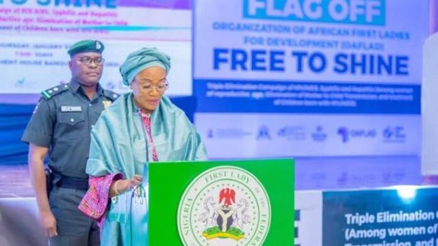 First Lady Oluremi Tinubu flags off ‘Free to Shine’ campaign in Kaduna