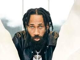 Phyno has shared his opinion on celebrities getting married