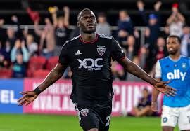 Benteke surpasses Messi and Suarez to claim the MLS Golden Boot